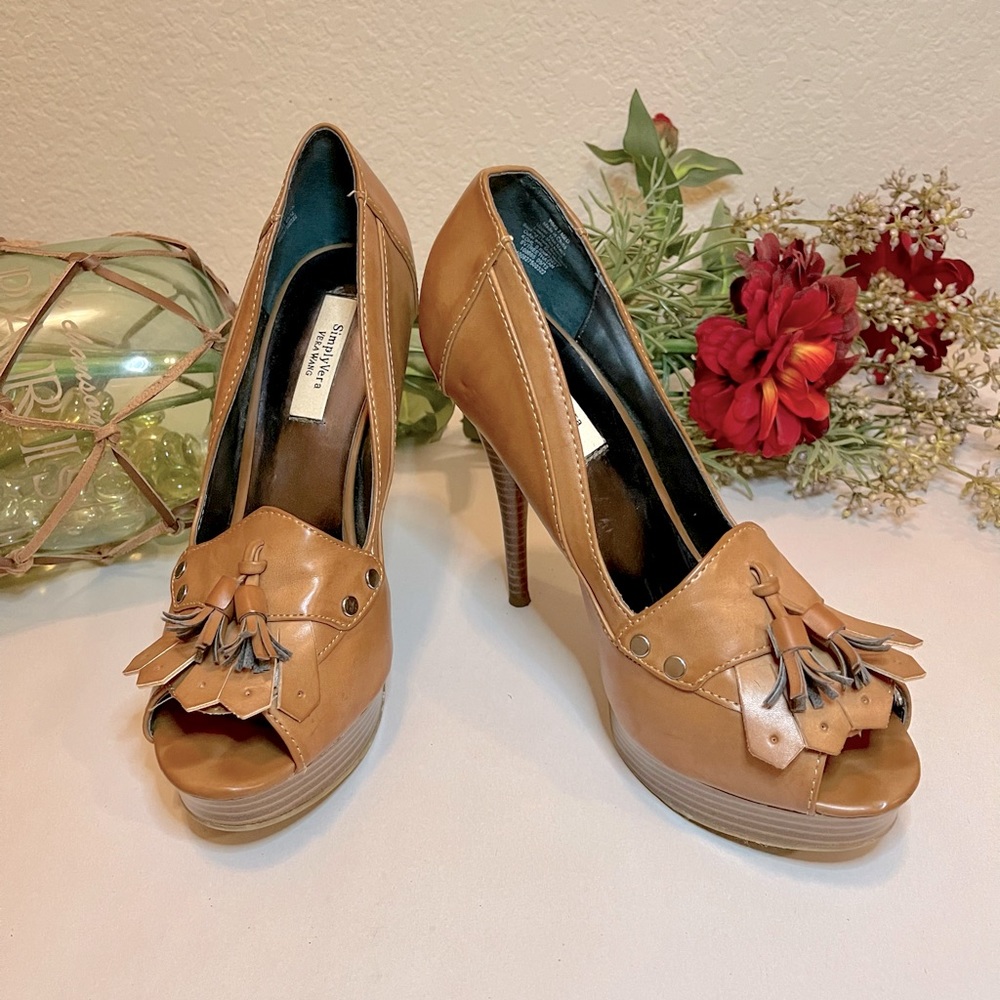 Simply Vera by Vera Wang Cottagecore Heels 7.5